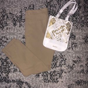 Gently Used! Lululemon Size 34 Commission Pant!